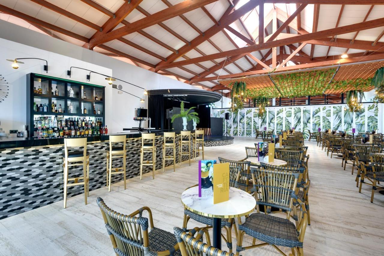 Aparthotel Playa Garden Selection &